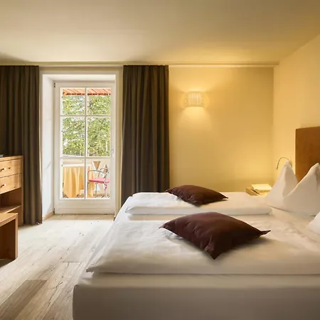 Dolomit Boutique Hotel-2